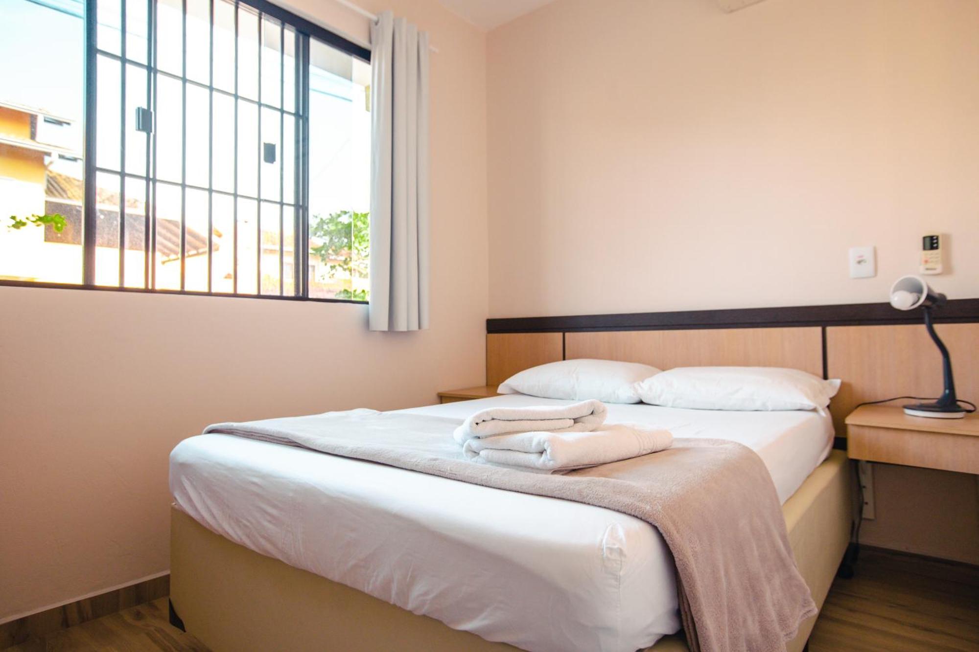 Apartpousada Residencial Dos Reis Sao Francisco do Sul Eksteriør billede