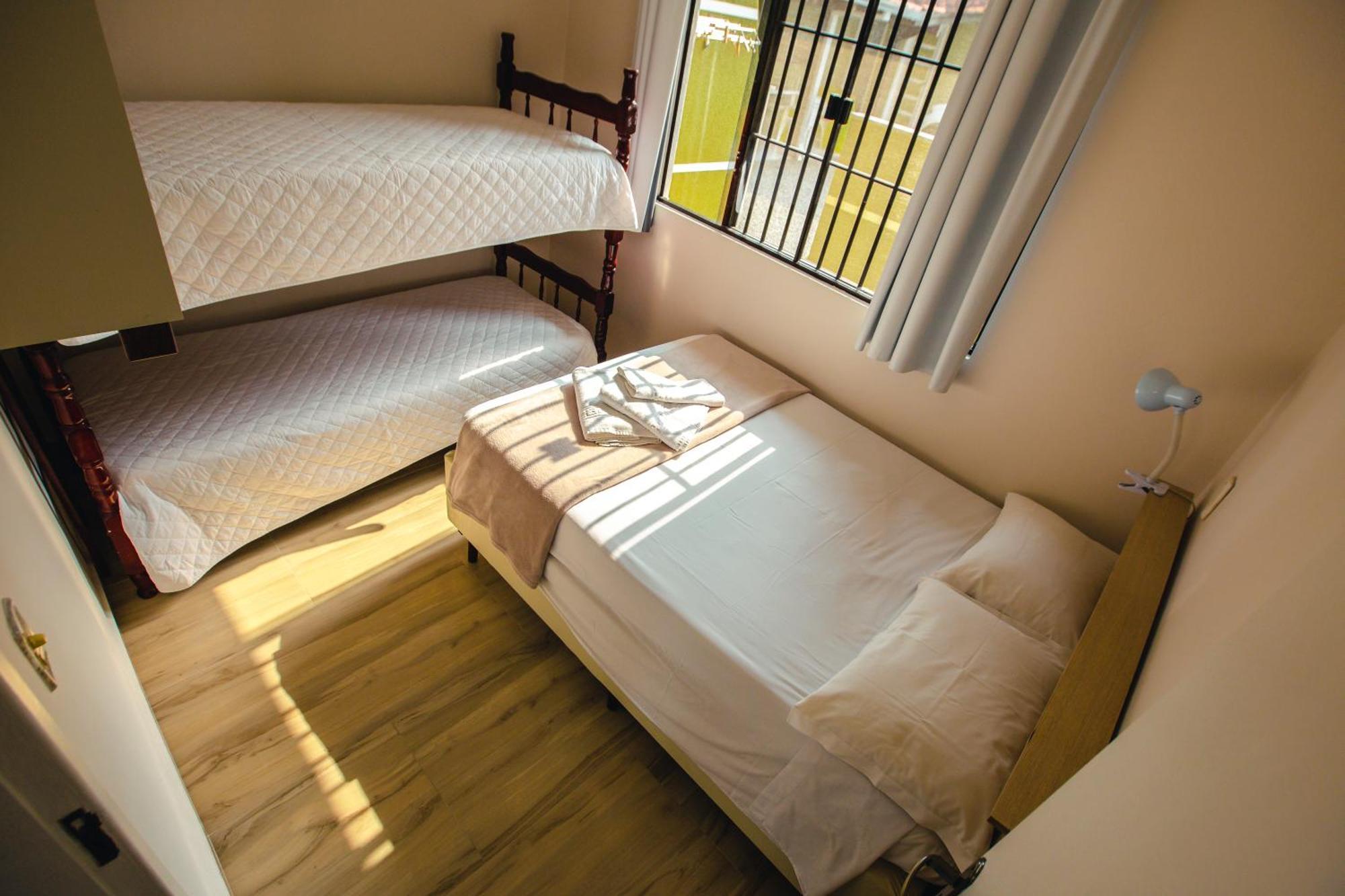 Apartpousada Residencial Dos Reis Sao Francisco do Sul Eksteriør billede